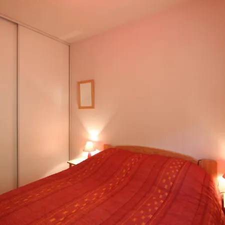 T3 Avec Terrasse, 2 Parkings, Au Mont-dore - Fr-1-608-235 *