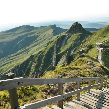 T3 Avec Terrasse, 2 Parkings, Au Mont-dore - Fr-1-608-235 Lejlighed Le Mont-Dore