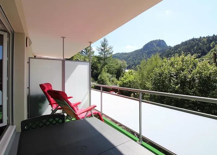 Appartement T3 Avec Terrasse, 2 Parkings, Au Mont-dore - Fr-1-608-235